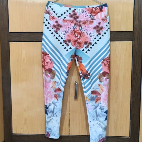 Ed Hardy Pants - Edhardy tracks